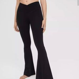 Black arie flair pants